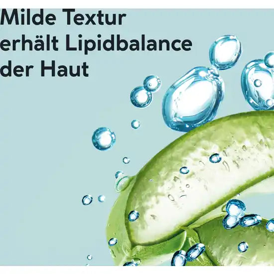 ISANA Clean + Care milder Reinigungsschaum - jeder Hauttyp, feuchtigkeitsspendend, Aloe Vera & Gurken-Extrakt - 150 ml